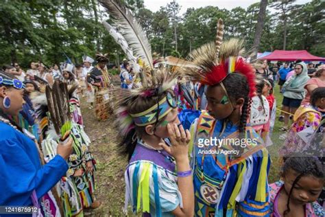 Mashpee Wampanoag Photos And Premium High Res Pictures Getty Images