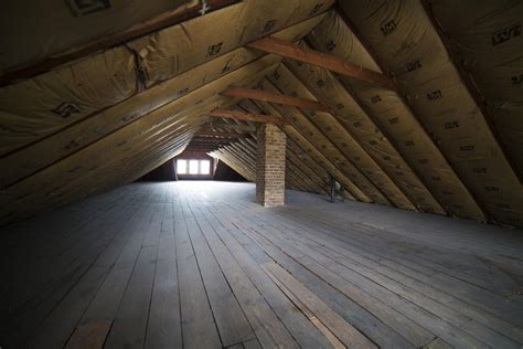 To maximize headroom, properly insulate your attic and ventilate the roof, use a combination of dense batt insulation, rigid foam sheeting and air chutes. How to Assess Your Attic Storage Potential