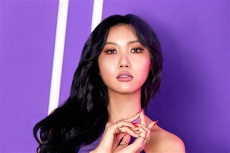 Mamamoos Hwasa To Release First Solo Album Next Week