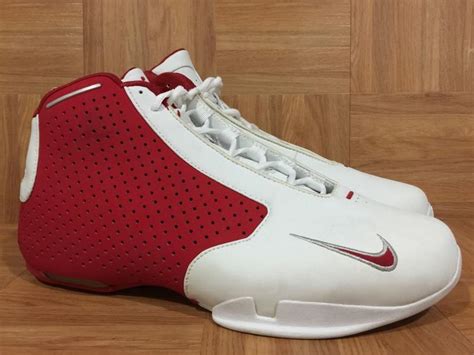 Steve Nash Wearing the Nike Kobe 8 - The Sneakers NBA Legends Wore In