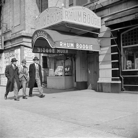 Harlem Street Scene Nyc In 1943