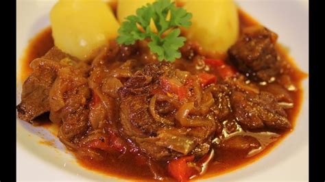 Ungarisches Gulasch Rezept Der Bio Koch Youtube