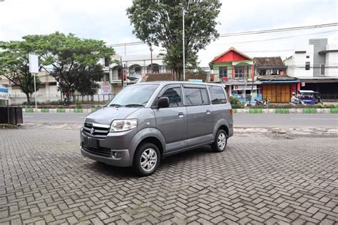 Daihatsu Luxio Price In Malang Know Loan Simulations Lowest Dp