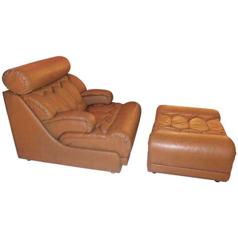 The carmella light brown leather ottoman is sure to make any room your new favorite place to be. De Sede Caramel Leather Lounge Chair and Ottoman at 1stdibs