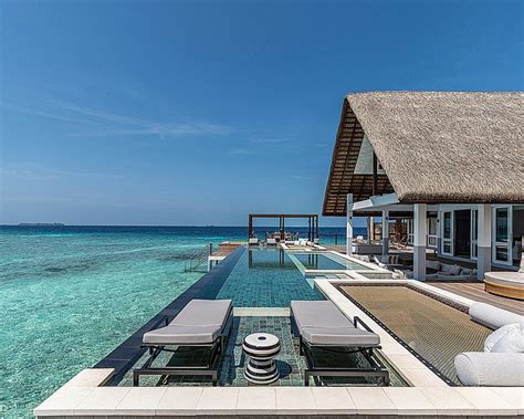 Four Seasons Resort Maldives At Landaa Giraavaru Desde 2209663
