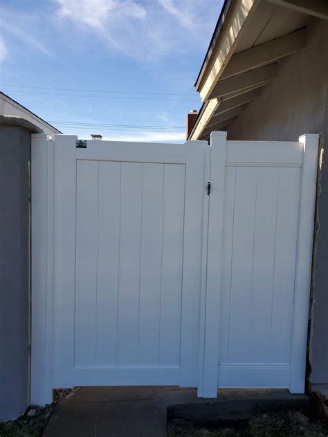 Single Swing Gates Custom Vinyl Gates In Anaheim Ag Vinyl Fencing