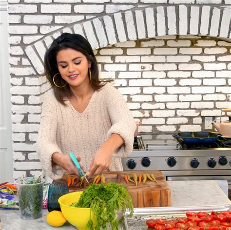 Selena Gomez Joins ‘food Network Uncut Media Kenya