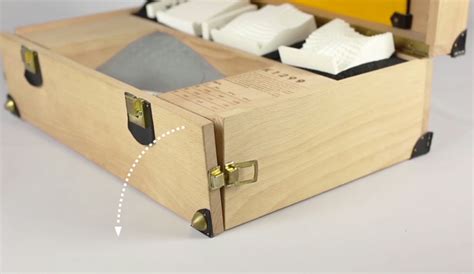 Bad Box Combines Architectural Tools Into A Single Wearable Design