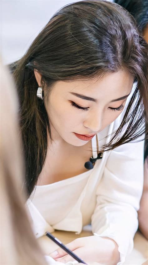 Which core aesthetic do you remind me of? Pin on Wheein