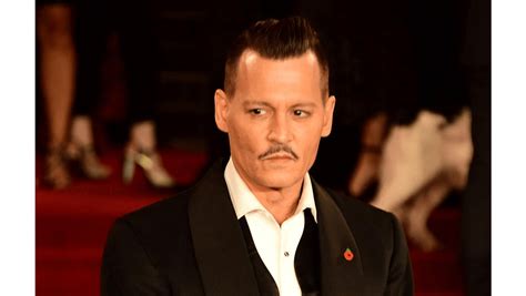 Johnny Depp Settles Lawsuit 8days