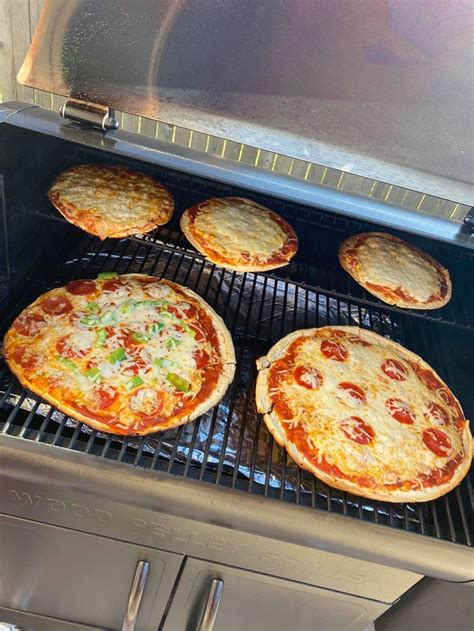 How To Cook Pizza On A Pellet Grill The Complete Guide Recipe