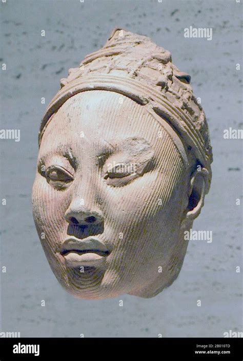 Yoruba Head Queen Hi Res Stock Photography And Images Alamy