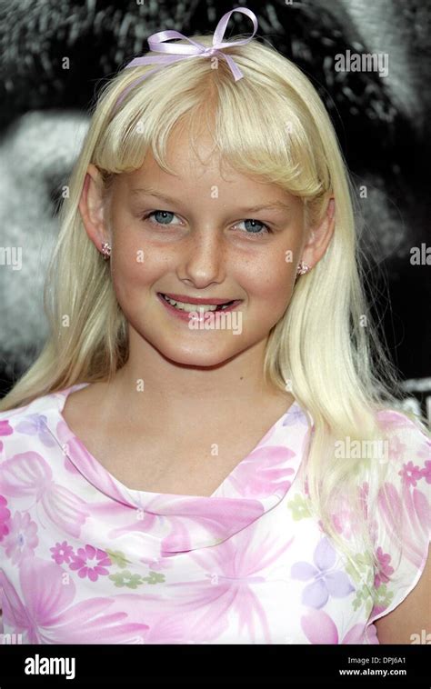 sept 22 2006 hollywood los angeles usa bree seanna wall actress deadwood season 2