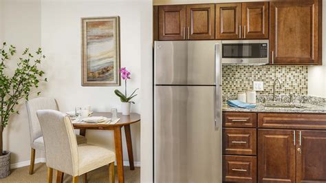 Senior Apartments in Newburyport, MA | Atria Merrimack Place