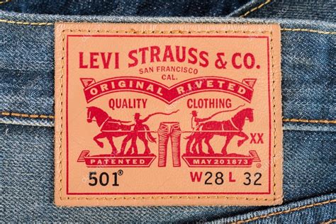 Levis Jeans Logo