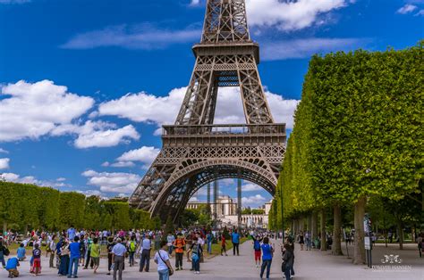 Loire River Valley And Paris Bike Boat Tour France