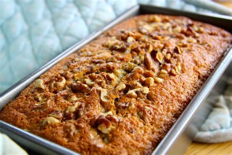 This post is sponsored by the california walnut board. Banana and walnut Cake