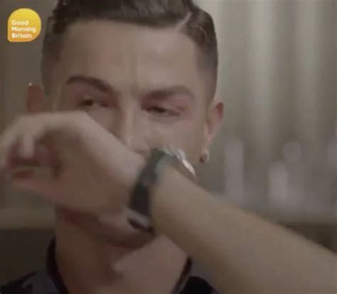 Cristiano Ronaldo Scoppia In Lacrime Per Il Padre Scomparso “non Mi Ha Visto Diventare Quello