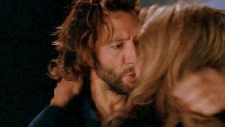 The Most Satisfying Kisses In Tv History Vanity Fair