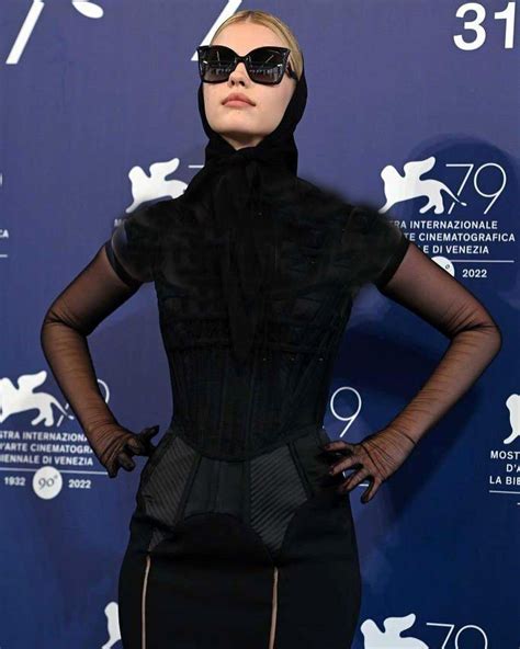 حجاب مدل زن مشهور در جشنواره ونیز تصاویر