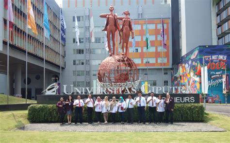 10 Universitas Di Surabaya Favorit Calon Mahasiswa