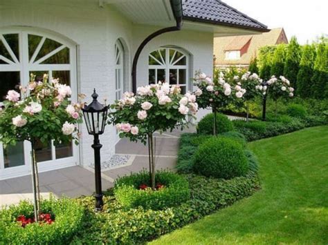 20 Beautiful Front Yard Cottage Ideas For Garden
