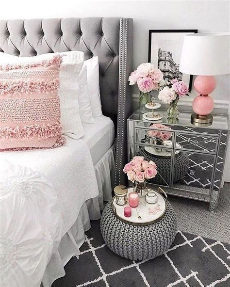 Stunning French Bedroom Decor Ideas That Will Inspire You 22 Homyhomee