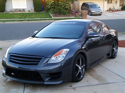 Both use nissan's conventional variable transmissions. 2008-2012 Nissan Altima Coupe Stillen Side Skirts 2PC - 108345