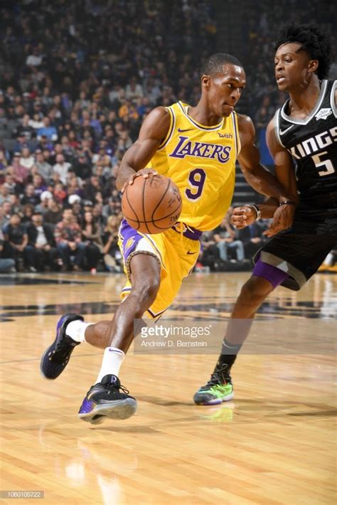 News Photo Rajon Rondo Of The Los Angeles Lakers Handles The Basketball Photos Basketball