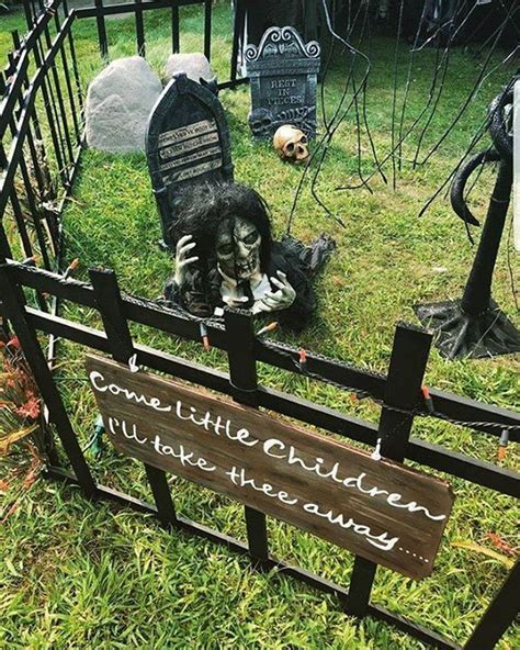 54 The Most Creepy Halloween Garden Decoration In Years With Images