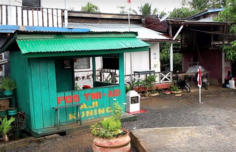 Maybe you would like to learn more about one of these? Rumah Dua Negara, Dapur di Malaysia , Ruang Tamu Di ...