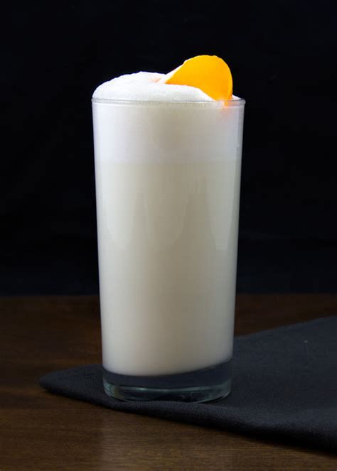 No signup or install needed. Ramos Gin Fizz Cocktail - Recettes du Monde