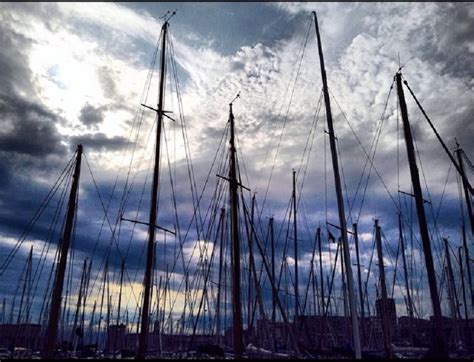 Précipitations/orange * de fortes précipitations susceptibles d'affecter les activités humaines sont attendues. Alerte vigilance Orange orages-pluie-inondation dans les Bouches-du-Rhône : la Préfecture ...