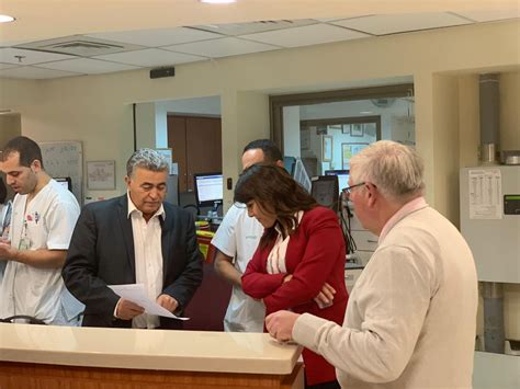 חכ עמיר פרץ (המחנה הציוני) כתב בטוויטר: עמיר פרץ: נדרוש 1200 מיטות אשפוז - לבריאות פורטל בריאות ורפואה