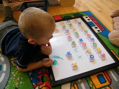 These are interesting things to do a rainy or cold day when all you want to do is stay inside. The Stay-at-Home-Mom Survival Guide: Preschool Activities ...