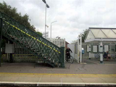 Последние твиты от hampden park stadium (@hampdenpark). Hampden Park station © Roy Hughes :: Geograph Britain and ...