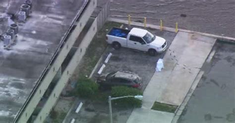 Body Found Floating In Water Near Biscayne Blvd Cbs Miami