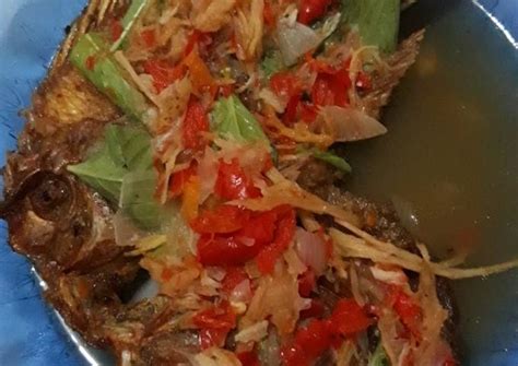 Resep Pecak Ikan Nila Oleh Nurmeilinda Suhastin Cookpad