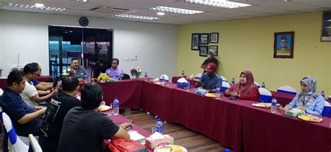 A guide to investment in penang. Lawatan : Perbadanan Pembangunan Pulau Pinang - Selangor ...