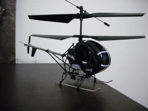 Although each blade mcx2 model is test flown at the factory, you should test the controls prior to the first flight to ensure none of the servos, linkages or parts were damaged during shipping and handling. Club E-Flite Blade MCX ........................ settaggi ...