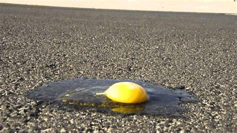 Its So Hotyou Can Fry An Egg On The Sidewalkreally Youtube
