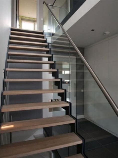 Floating Staircase Wooden I Wooden Modern Staircase Design I Glass