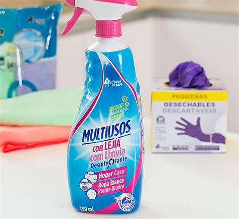 Simple Science: How to Make a Volcano with Kids