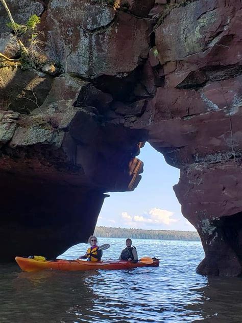 Red Cliff Sea Caves Kayak Tour Apostle Islands