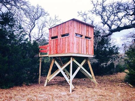 8x8 Blind On 8 Ft Tower Msg Me For Questions Deer Blind Homemade