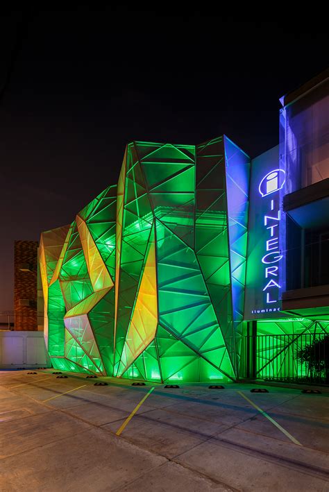 Edificio Integral Iluminación Jannina Cabal Arquitectos