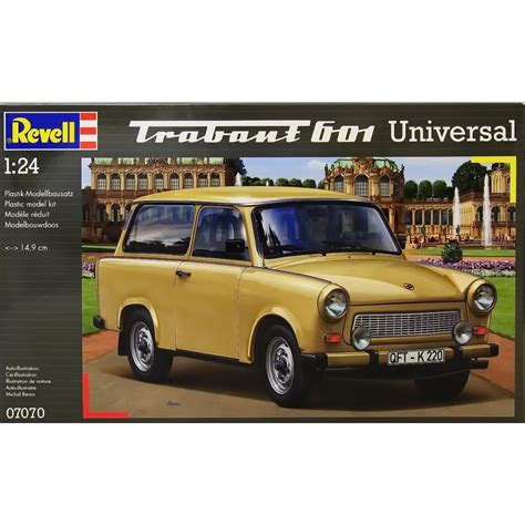 Revell Trabant 601 Universal 124 Scale Car Kit Revell