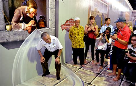 3d art museum @ langkawi. Tun Mahathir officiates Langkawi 3D art museum | Astro Awani