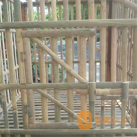 Ukurannya akan lebih kecil jika dibandingkan dinding dari kandang ayam bangkok untuk kandang postal dapat dibuat dari kawat dan juga dibagian dalamnya harus ada alat pemanas yang buasanya. Ukuran Kandang Ayam Bangkok : Cara Membuat Kandang Ayam ...