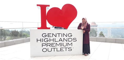 Well, i make the effort to go there as well but end up did not buy anything but with tummy full of food, haha ! Mohd Faiz bin Abdul Manan: Genting Highlands Premium Outlet